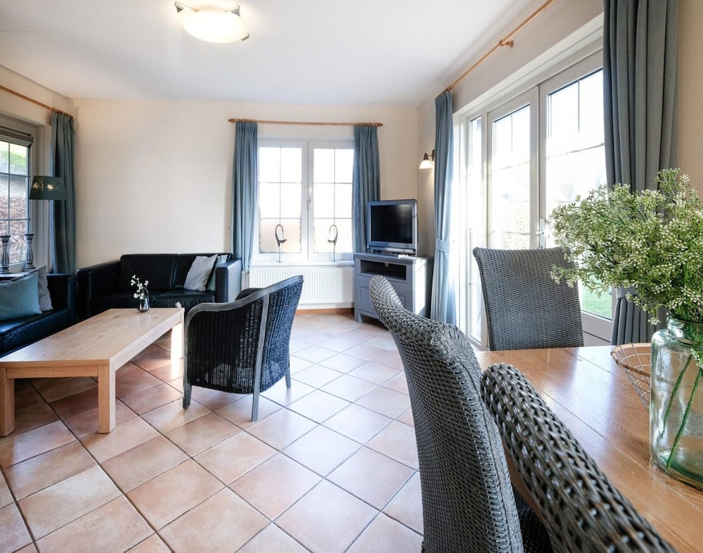 Pleasant Villa Near sea and Beach
