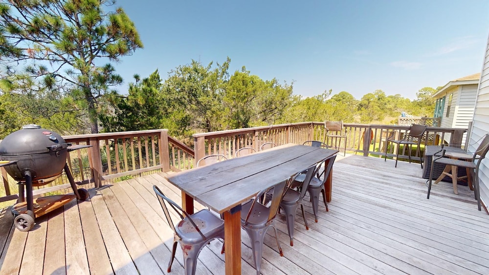 Bulldawg Beach Bunker Tybee Vacation Rentals