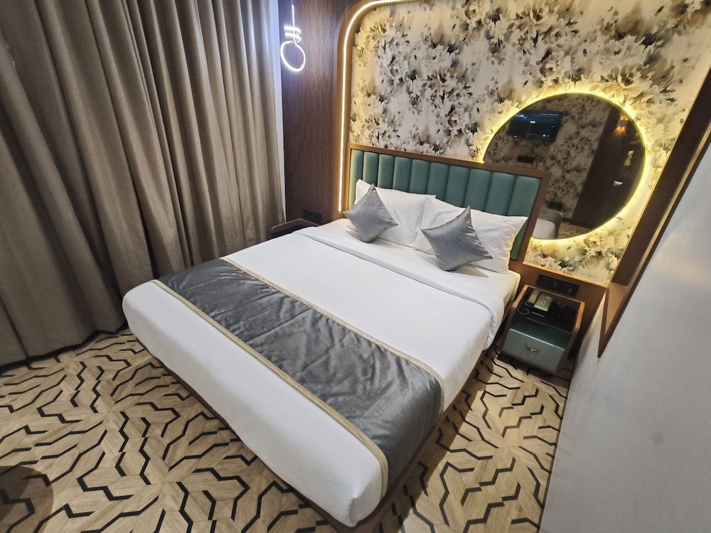 Hotel Stellar Suites Dombivali