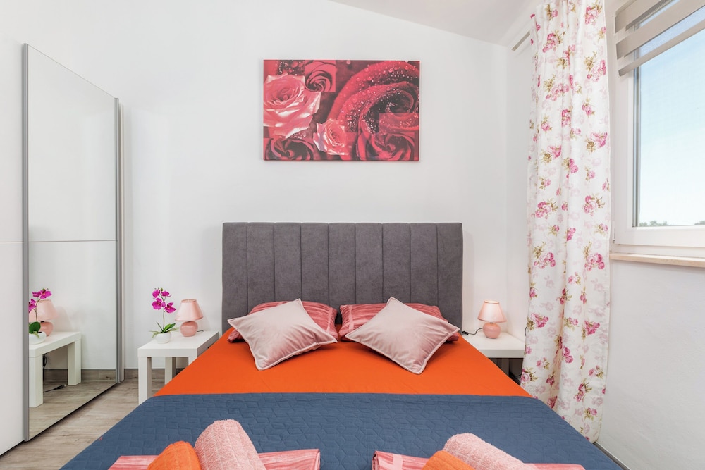 Apartament E&E
