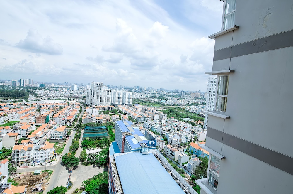 Sunrise City Alm's Luxury Apartment