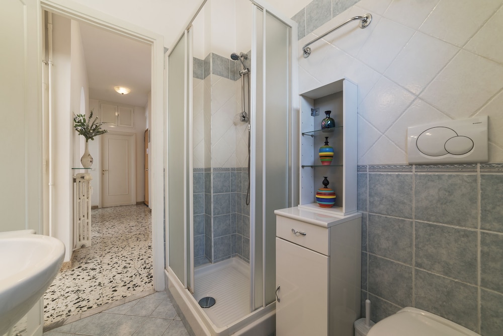 Aurelio Apartment Near the MM Ubaldi