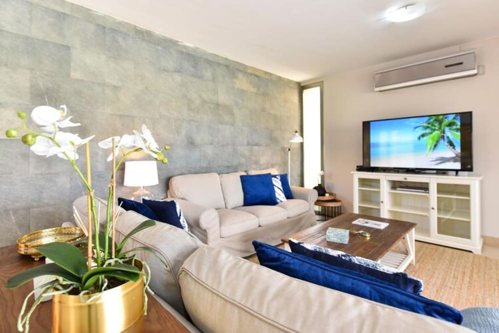 Holiday Home With Pool on Golf Resort, Maspalomas