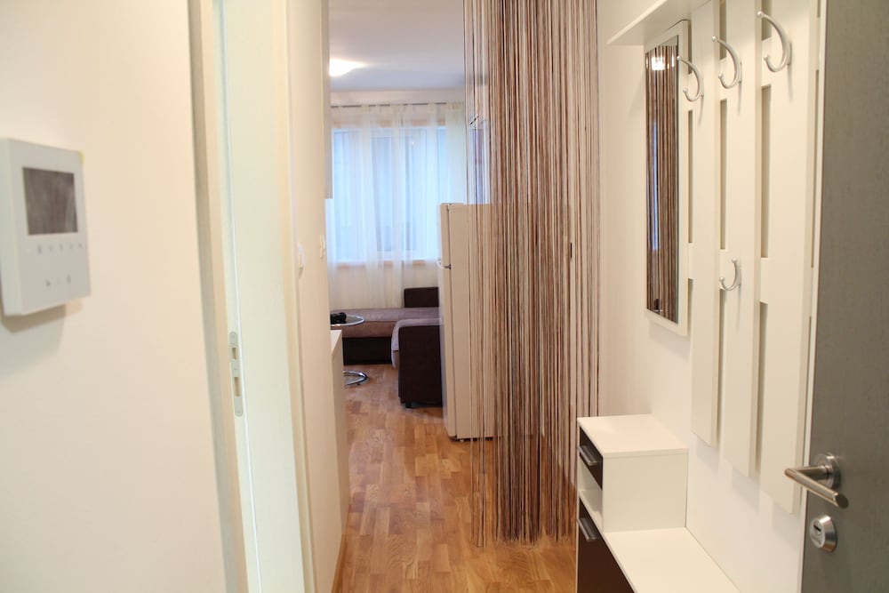 One bedroom Apartment Centar 10 view 5