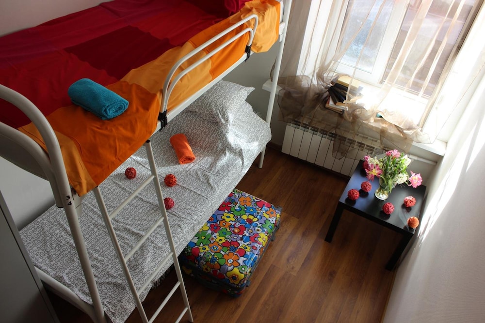 Online Hostel