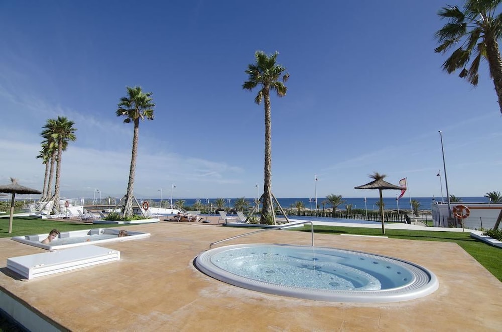 Ocean View Apartment - Near Arenales Beach view 5