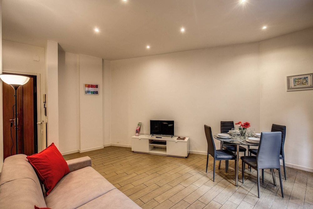 Ml Apartment - Ardesia Terrace Colosseo - 2bdr