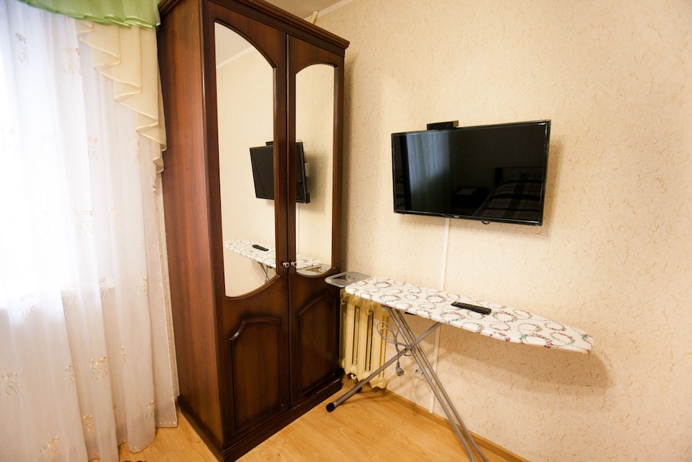 Apartment on Pionerskaya 24 view 2