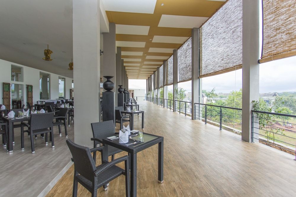 Aliya Resort & Spa