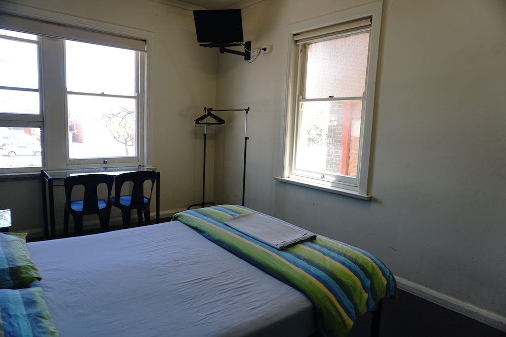 The Guesthouse - Hostel - Image 5