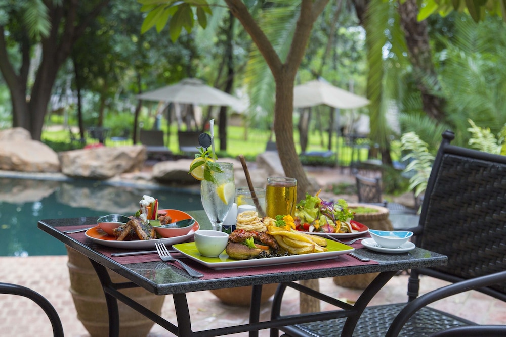 Lokuthula Lodges