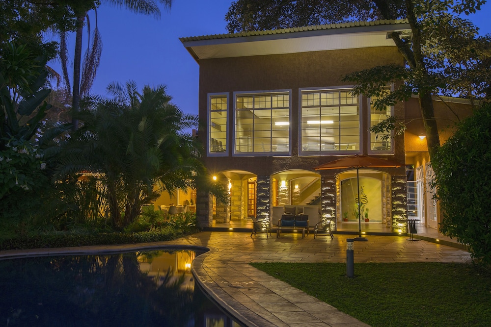 Sandalwood Lodge