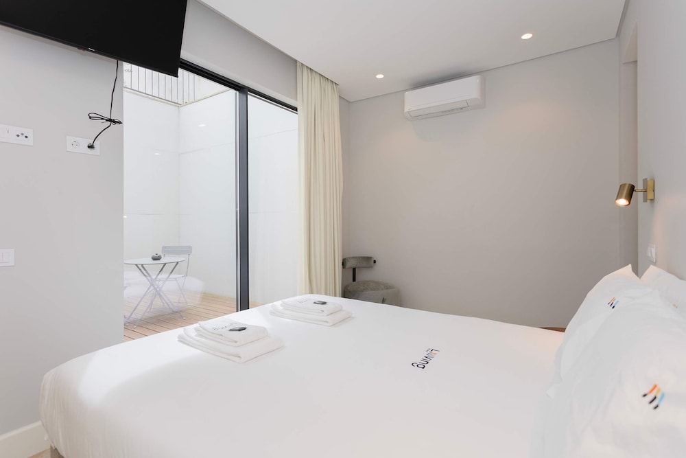 Liiiving in Porto - Pool Paradise Apartment B
