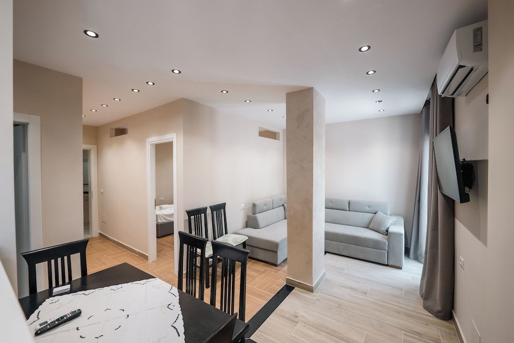 Trident Residence