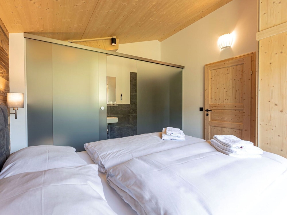 Superior Apartment With Sauna