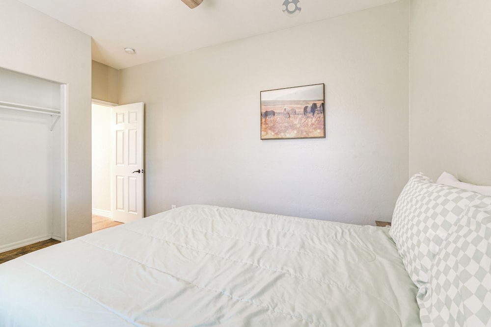 Desert Abode w/ Patio & Pool in Goodyear!