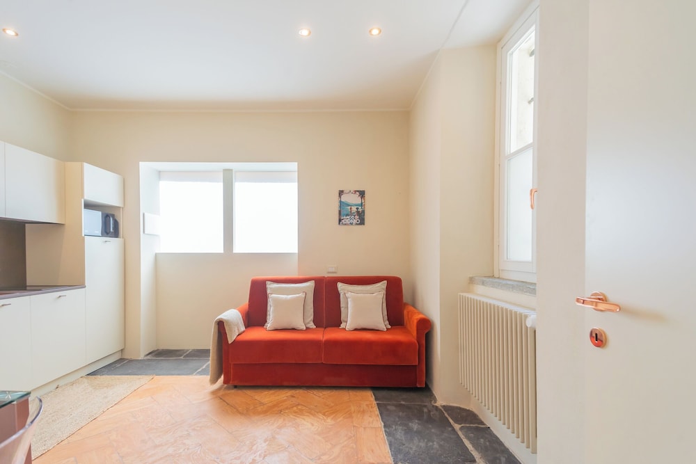 Como Dreams Apartments - Serendipity Suite by Rent all Como