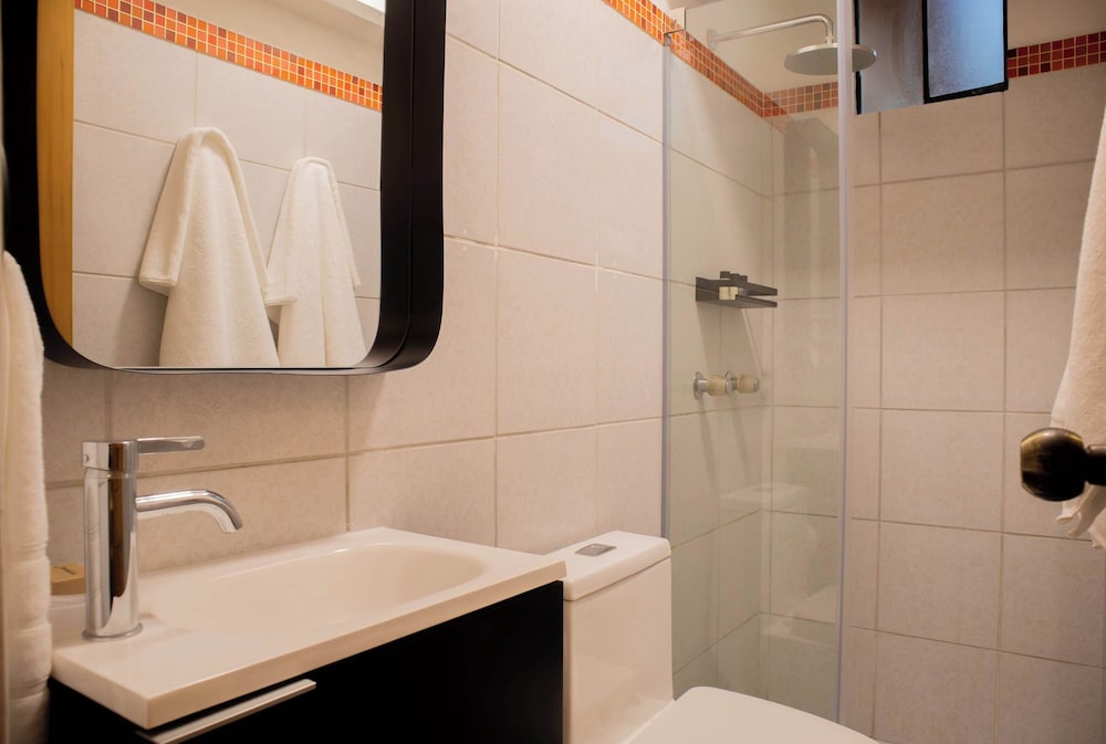 w Stylish Bright 2BR in Miraflores