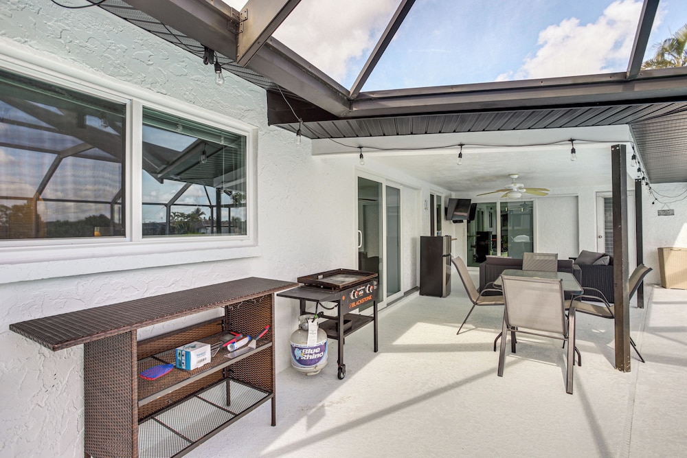 Swim, Hike & Golf: Family Gem in Cape Coral!