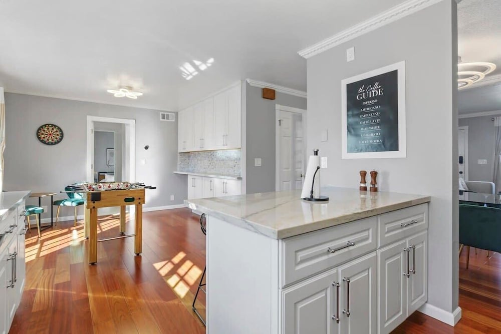 @ Marbella Lane - Buckingham Place Laundry + P