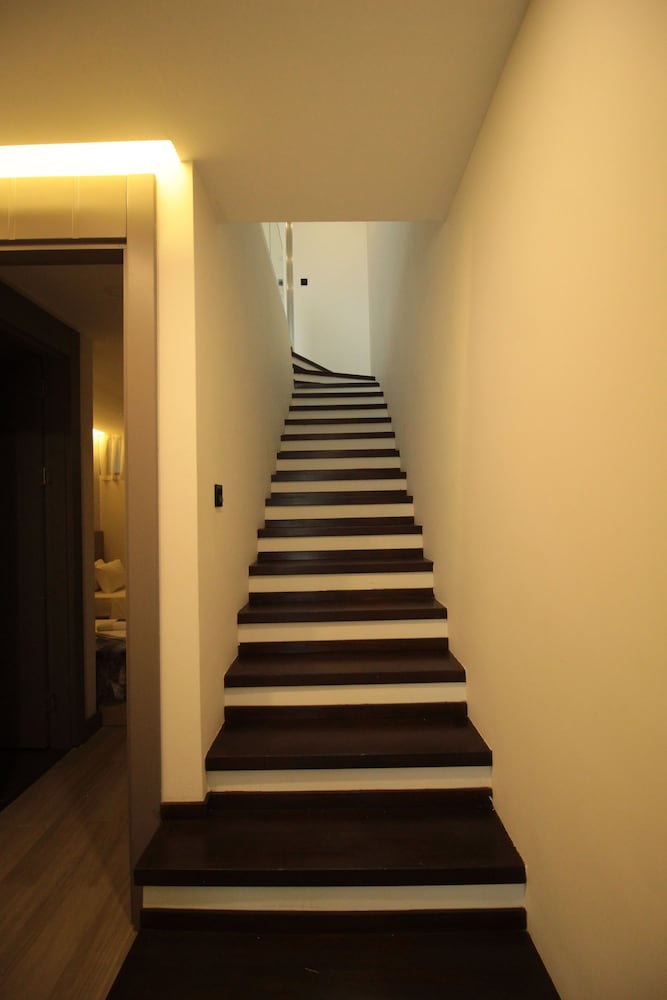 Ala Grand Residence