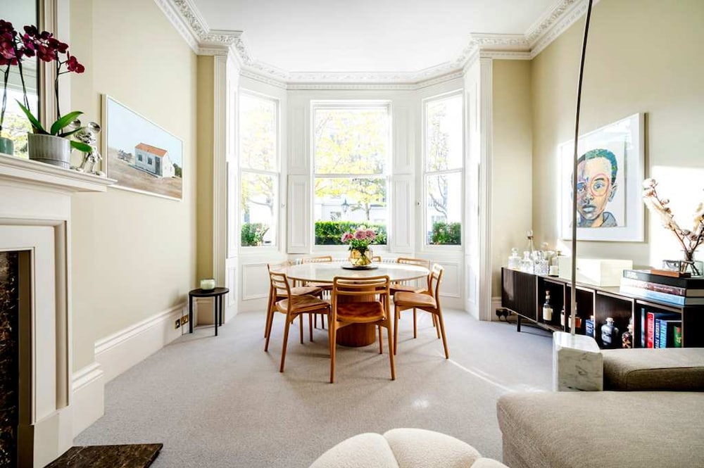 Kensington High Life- by Out of Office Lifestyle