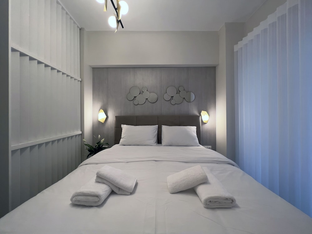 Origami suites view 3