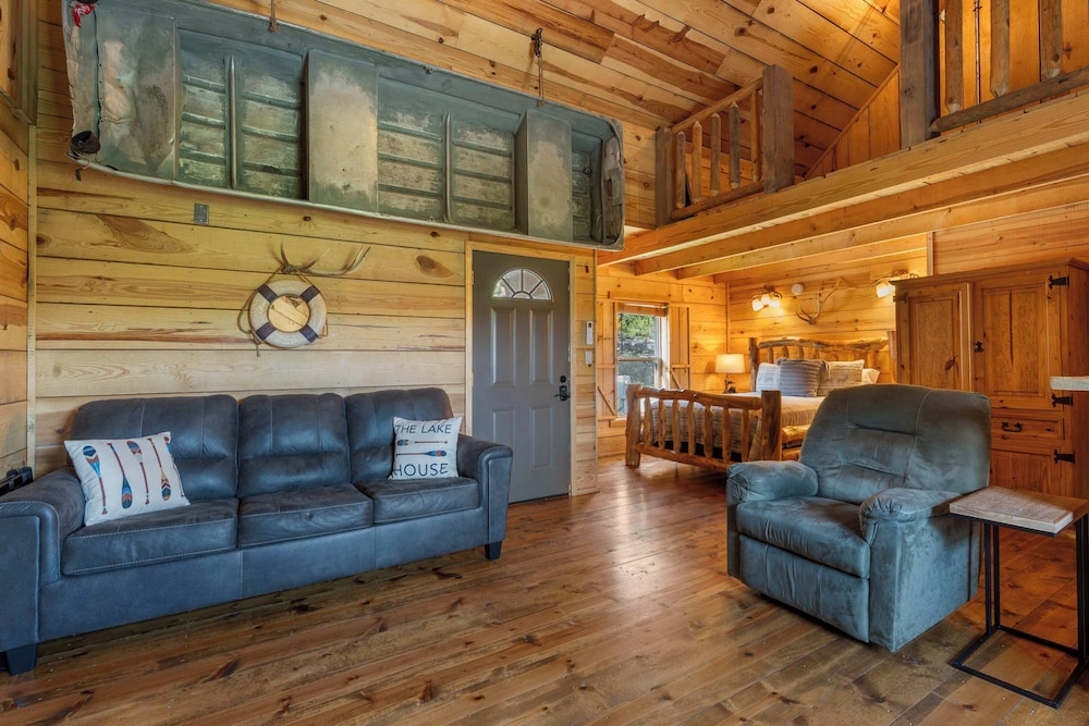 Antlers Lodge - Cabin for 4