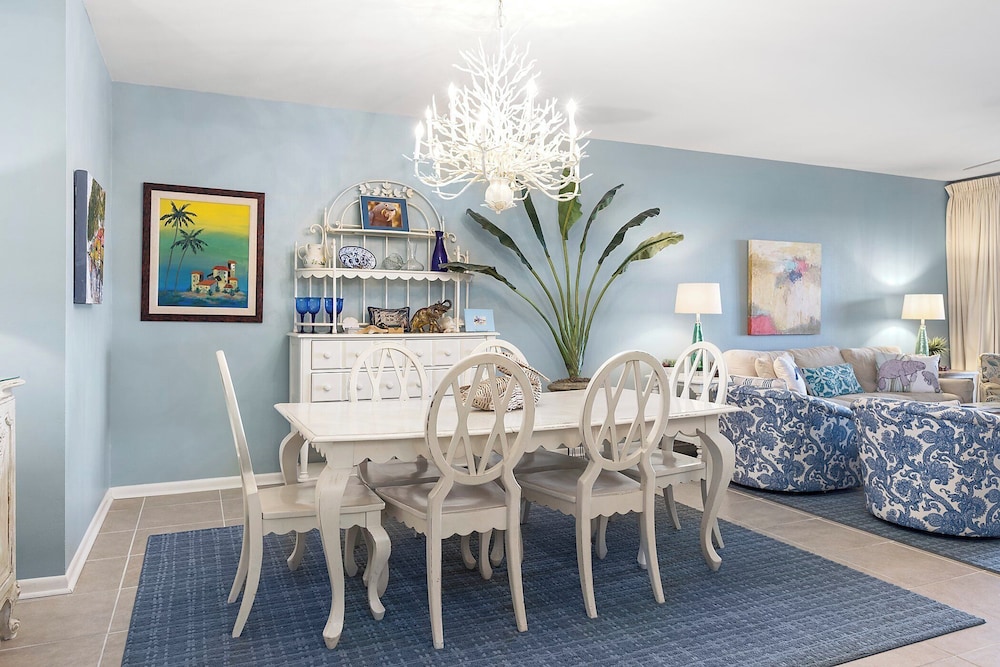 Romar House by Southern Vacation Rentals