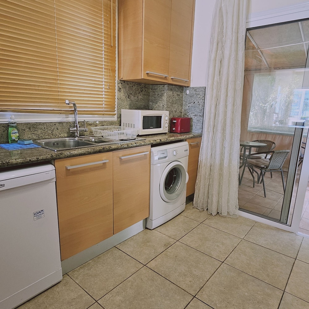 123 AN - Stay Nissi House