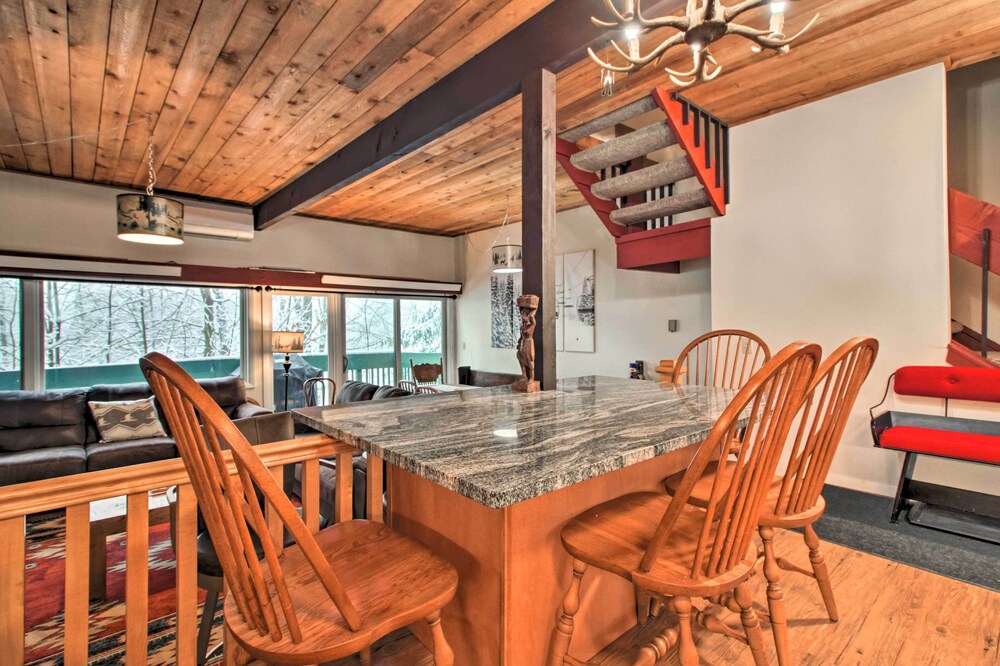 Ludlow Vacations - Ludlow Vacation Rental - Steps to Ski Lift! - Property Image 10