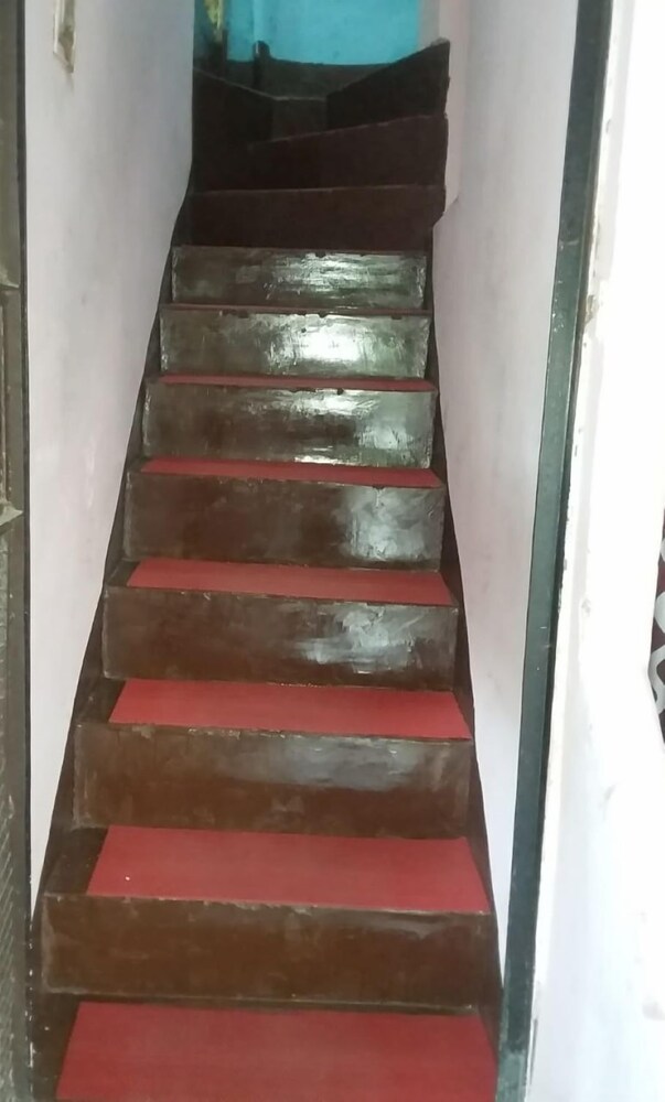 LALLA HOME STAY AYODHYA