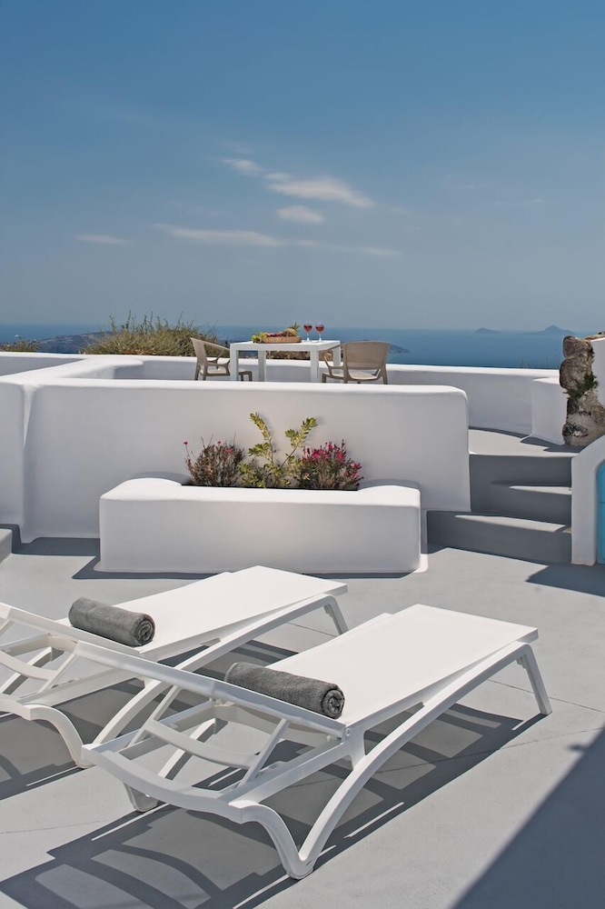 Ananda Suites
