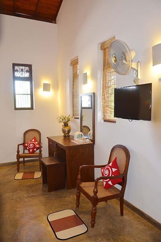 Bloomsbury Holiday Resort & Spa