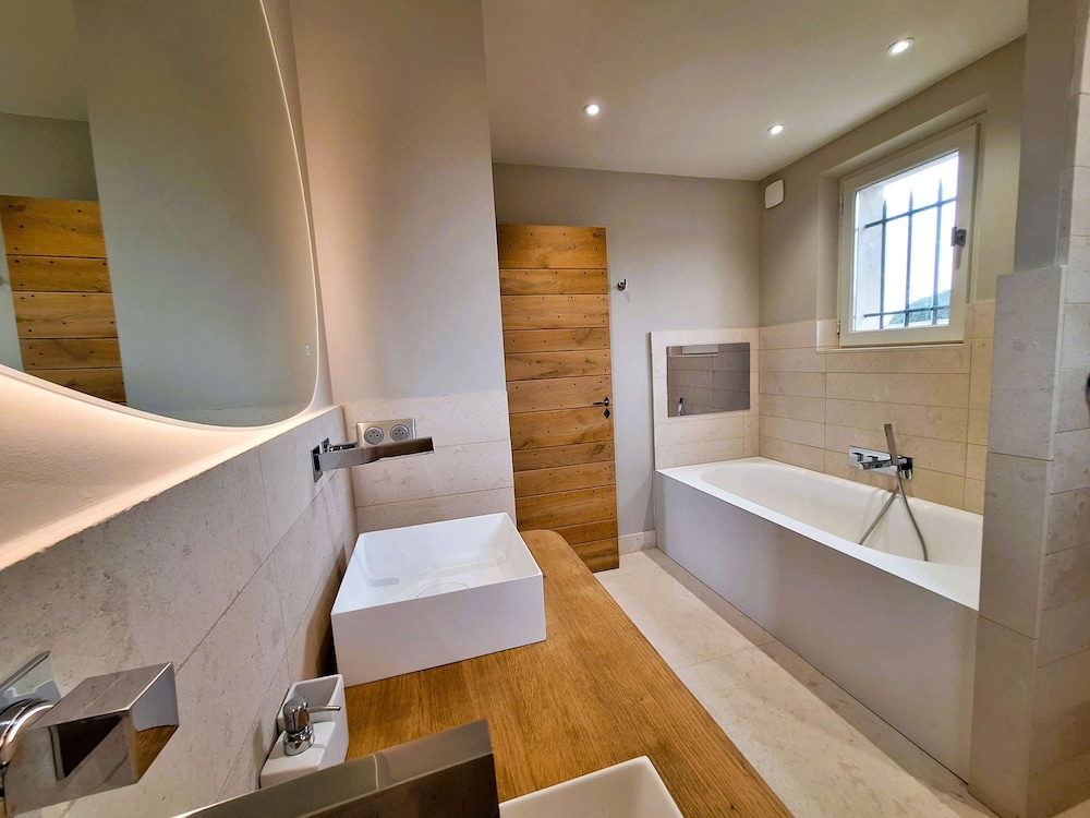 Villa Sorella Your Provencal Escape in the Heart of the Alpilles