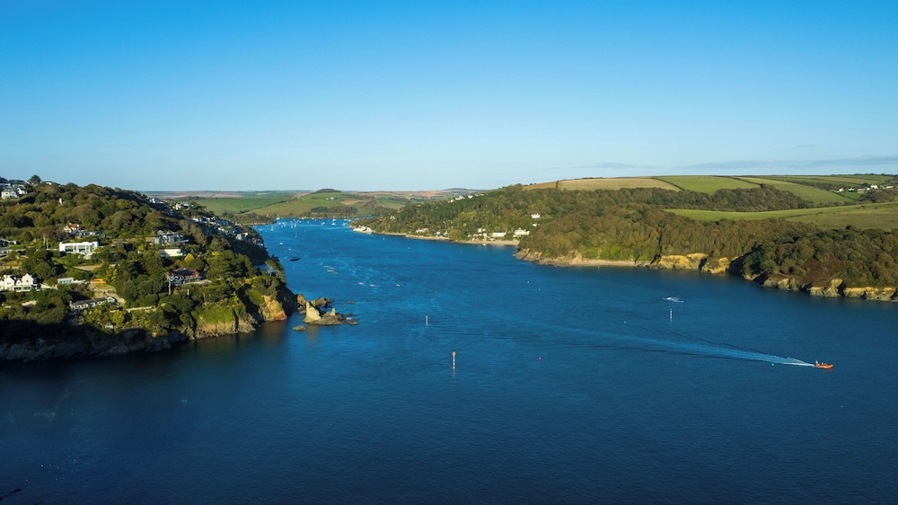 5 Combehaven