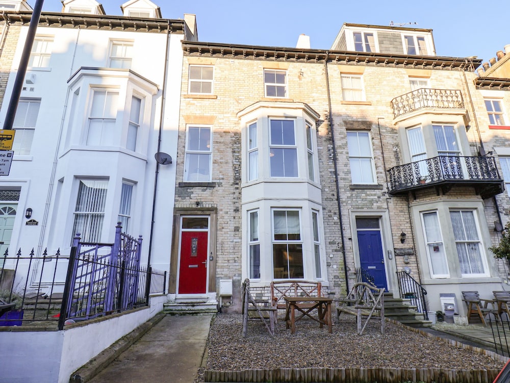 4 Normanby Terrace