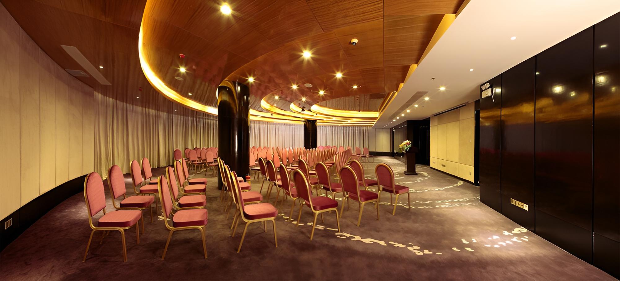 Venus Royal Hotel Yingbin GuangZhou Airport