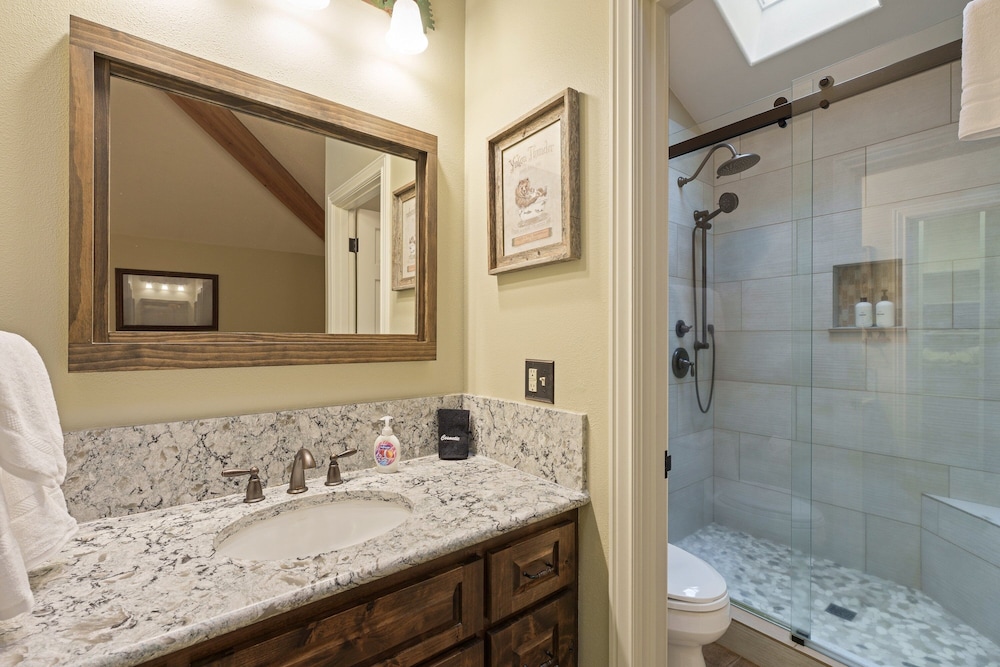 Winners Circle 30 5 Bedroom Home