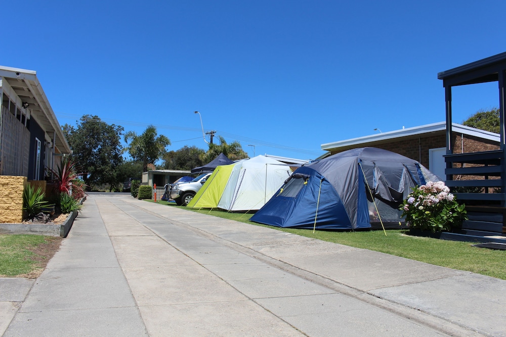 Golden Terrace Holiday Park