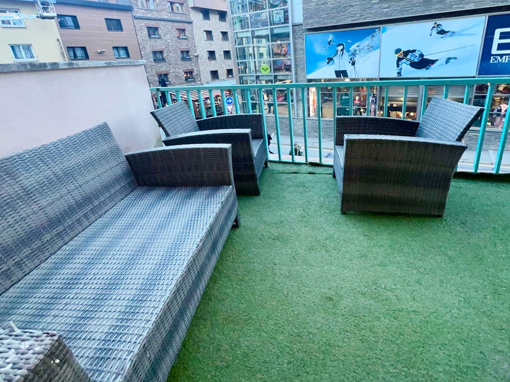 Apartamentos Sky 3000