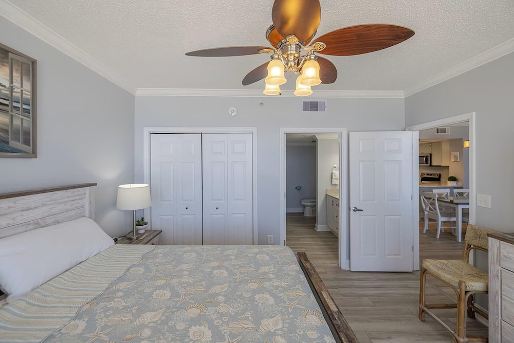Majestic Beach Towers 1-503