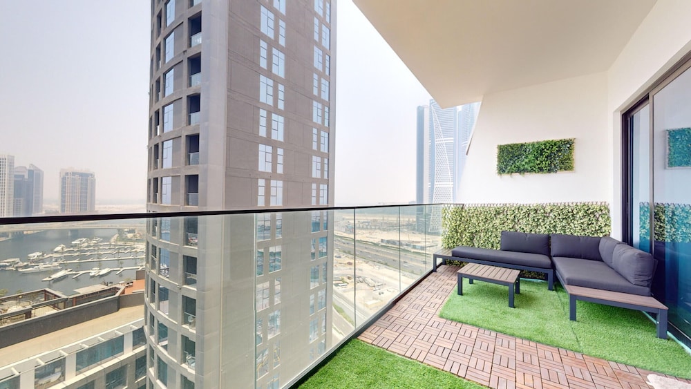 Primestay - Binghatti Canal Residences