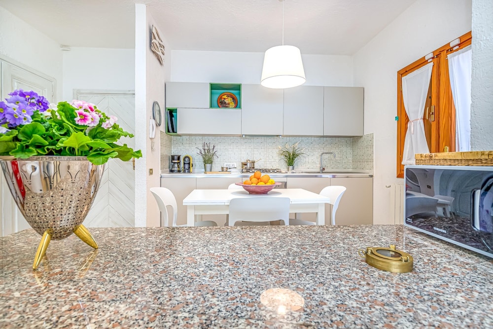 Villa Oleandri 50m From Seashore view 4
