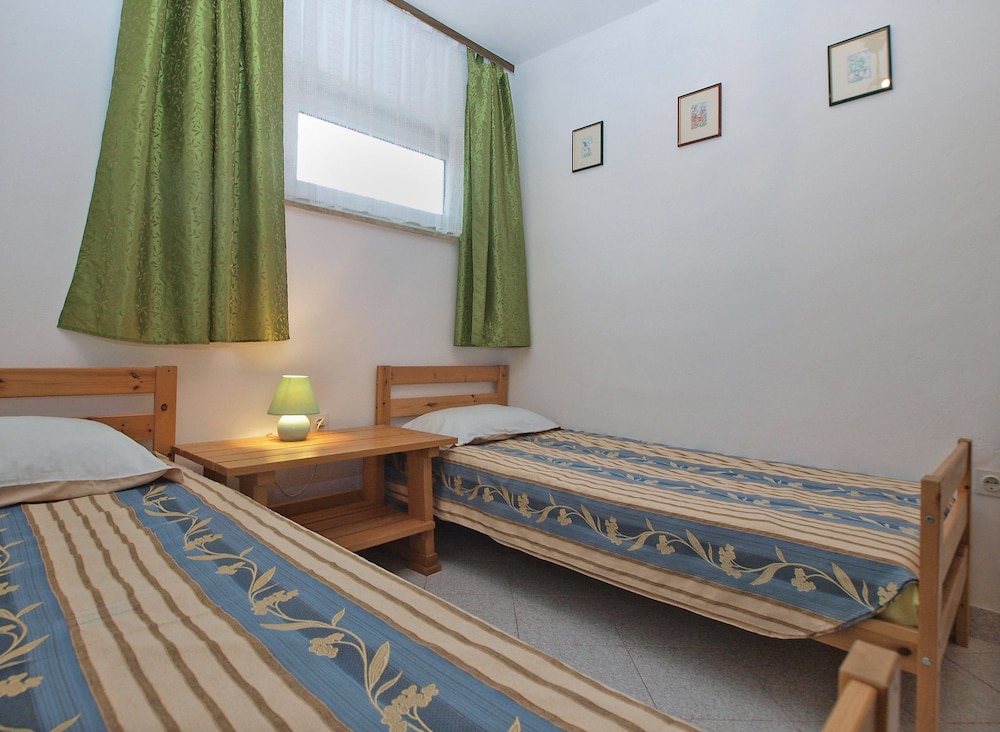 Apartment 924 view 5