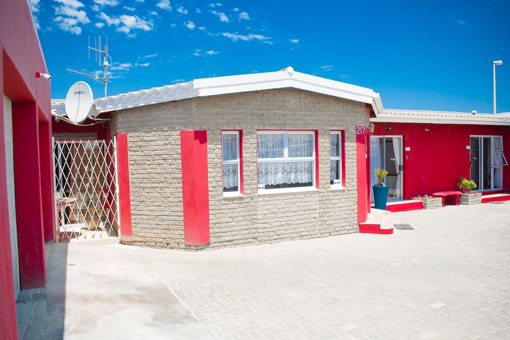 Tina's Guesthouse