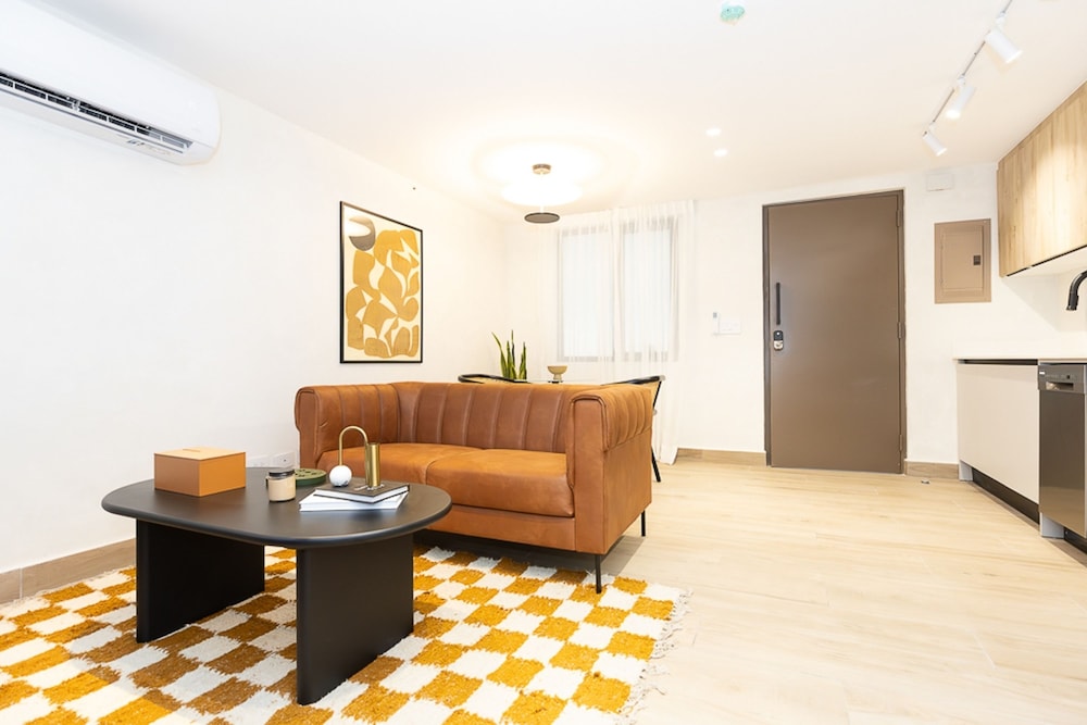 The Noble by Acomodo Casco Viejo -best Location