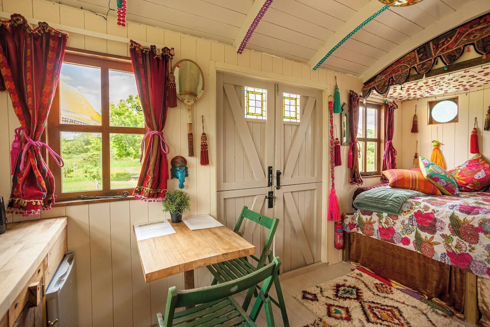 Orchard View Shepherds Hut