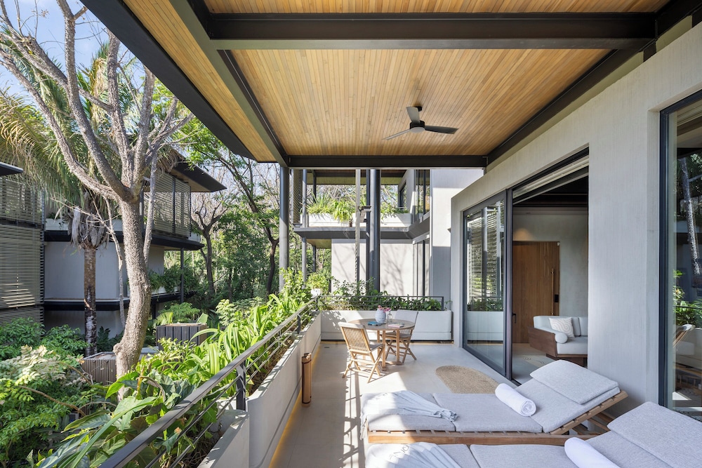 QUIN Surf Residence Nosara