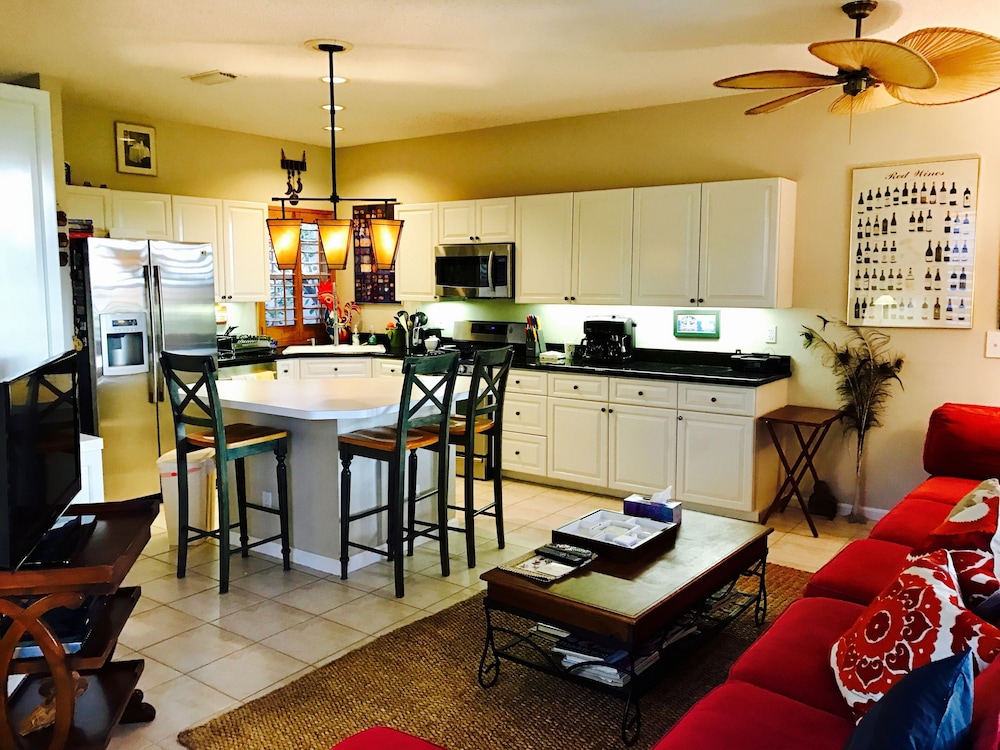 Private-Luxurious Mediterranean Villa - Property Image 27